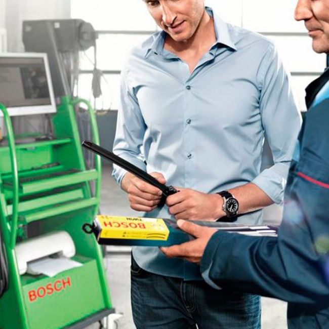 Revisión y mantenimiento de coches